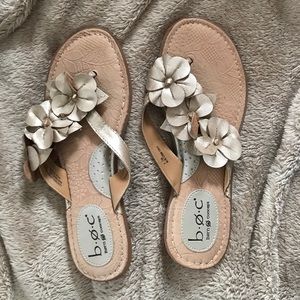 B.O.C. Tan floral Sandals - Sz 7M